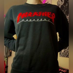 Black Thrasher crew neck